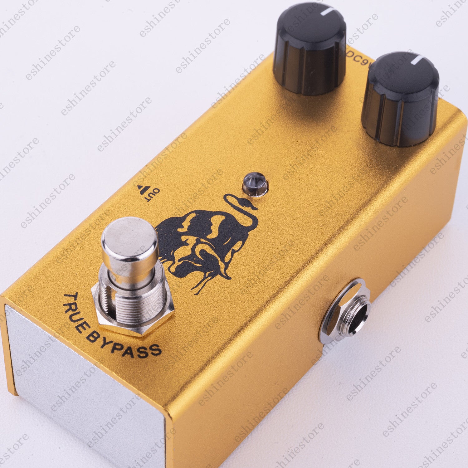 1 piece Electric Guitar Tremolo Effects Pedal Mini Single Type DC 9V True Bypass