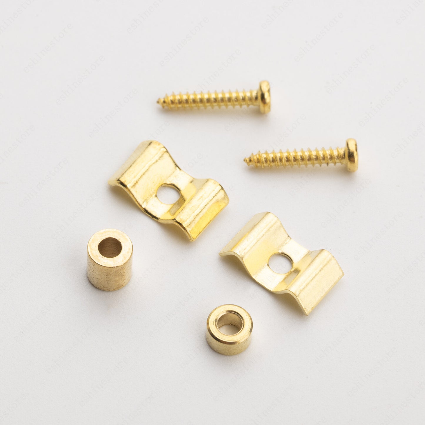 2x Guitar String Trees String Retainer Guides for Strat Tele Guitar Bass 3 Color