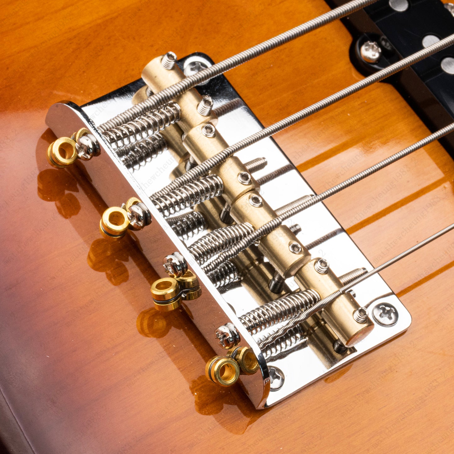 4 String Electric Bass Bridge Brass Saddle For Jazz/Precision Bass Guitar